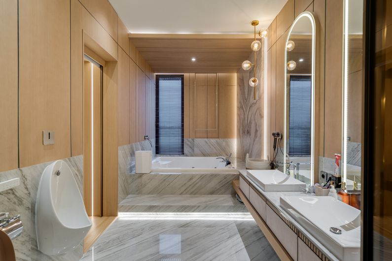 Luxury Bedroom and Wardrobe at Kota Baru Bandung — view 5