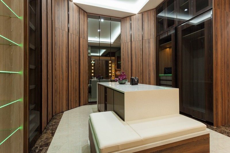Pondok Indah Wardrobe — view 2