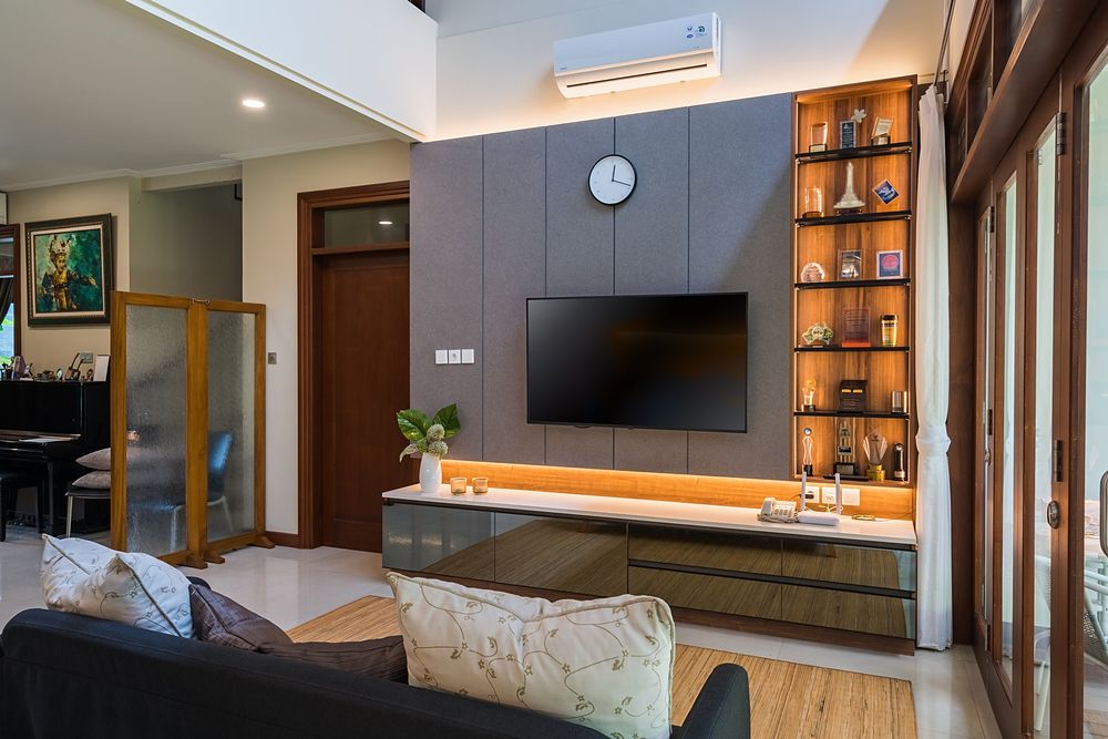 Tropical Modern House Interior — view 5