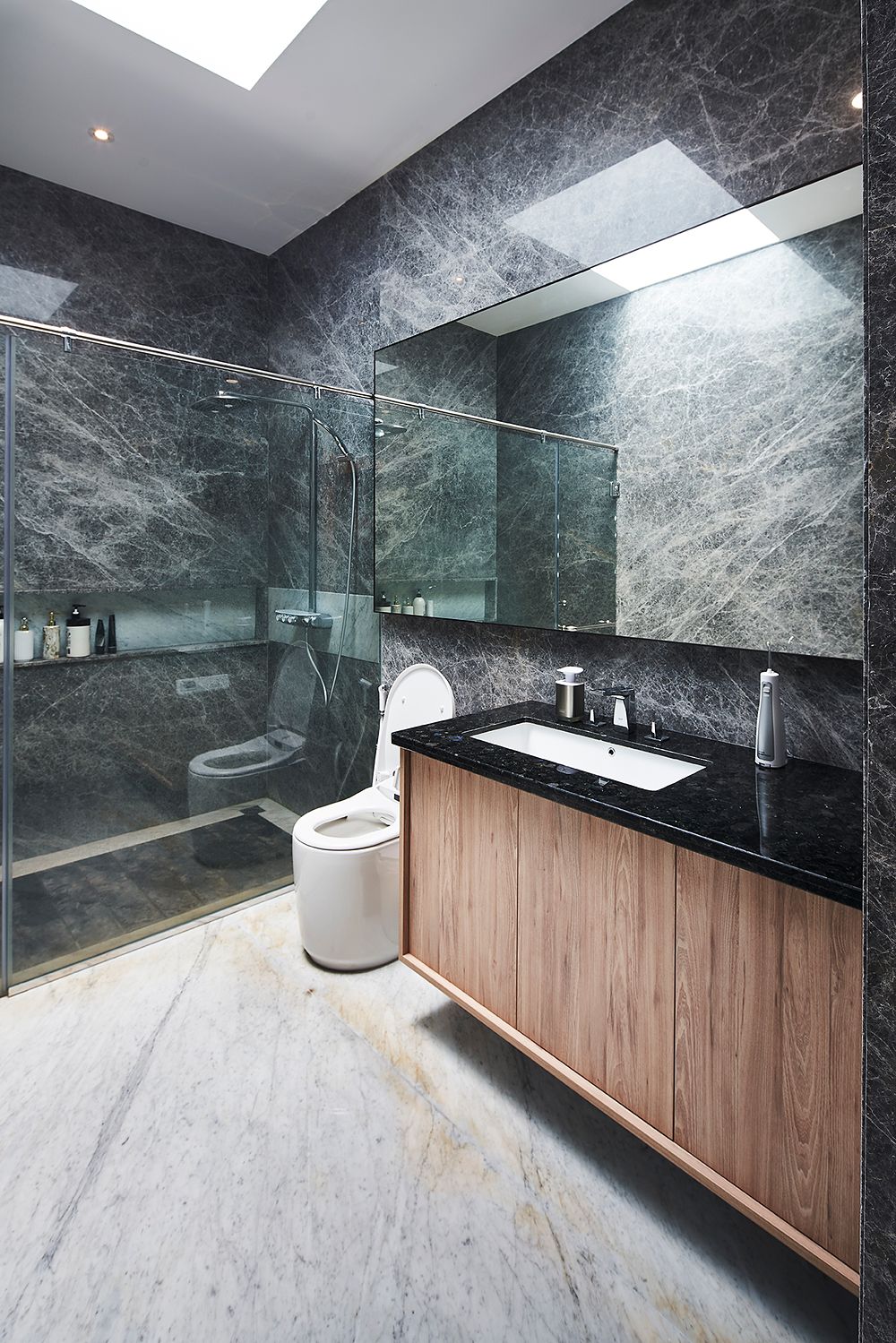 Tropical Modern Style — view 2